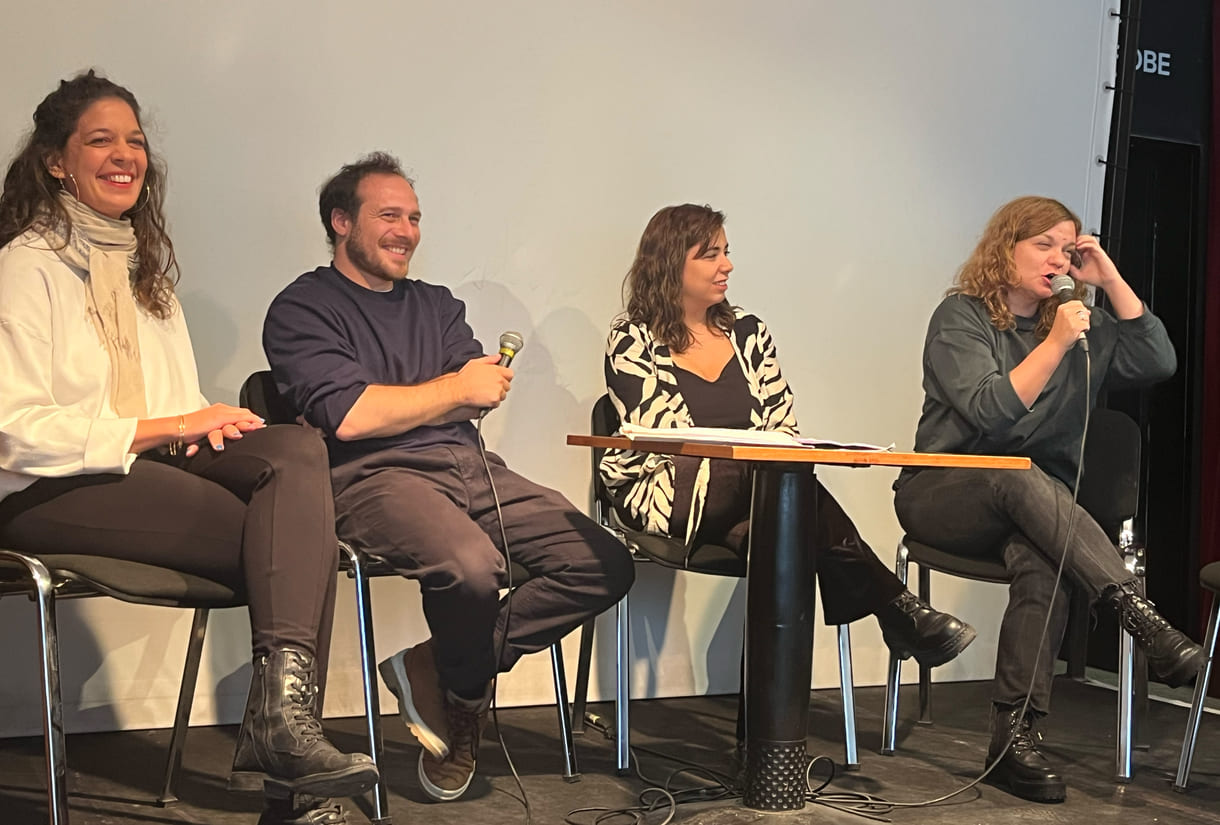 Inès Khannoussi, Samuel Machto, Roxana Stern und Elise Hofner vom Projekt „Langsam ohne zu zögern“