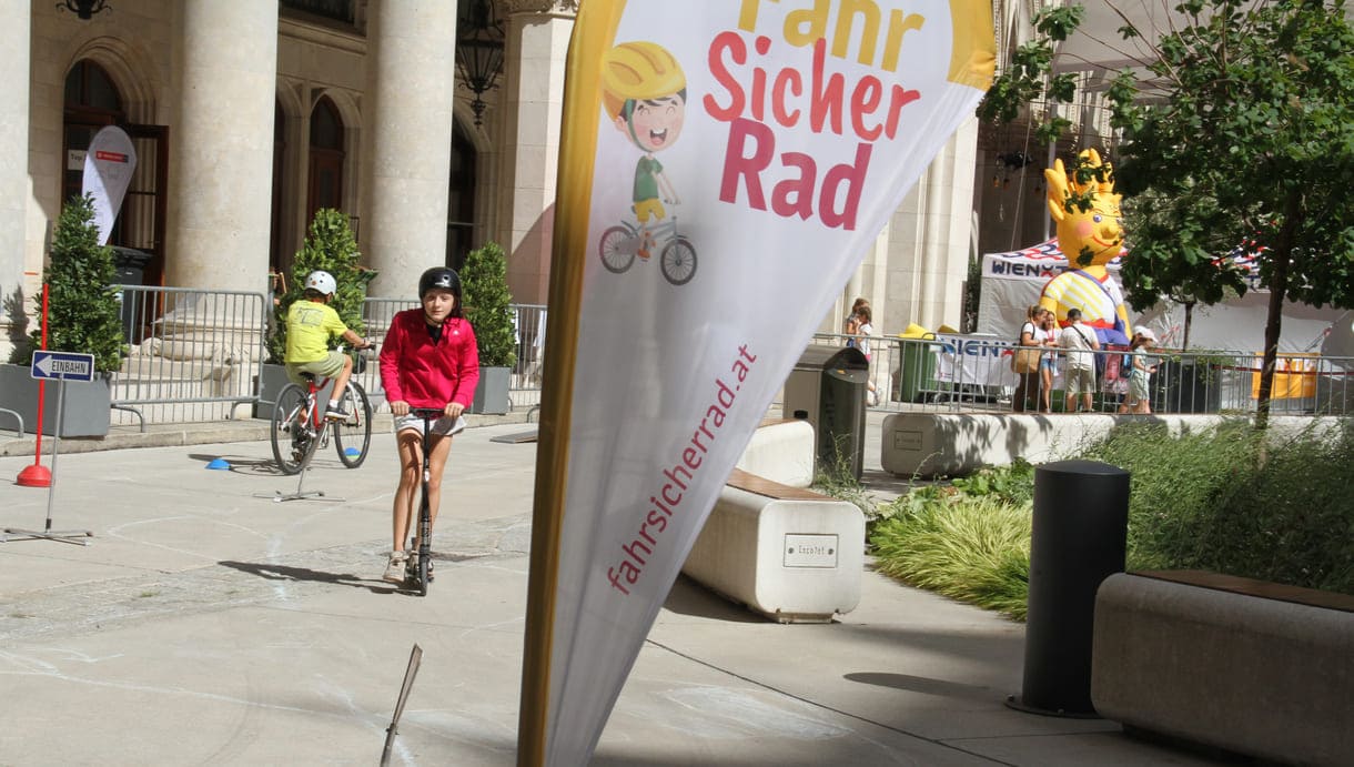 Rad- und Scooter-Parcours