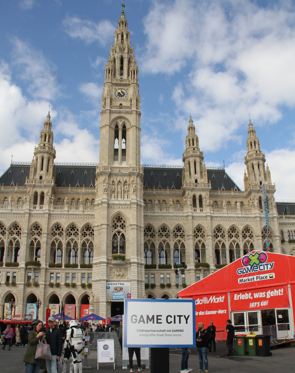 Rathaus gleich zweier Städte - von Wien und von der Game City ;)