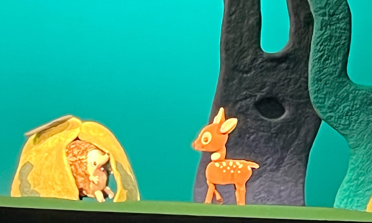 Rehkitz und Igel