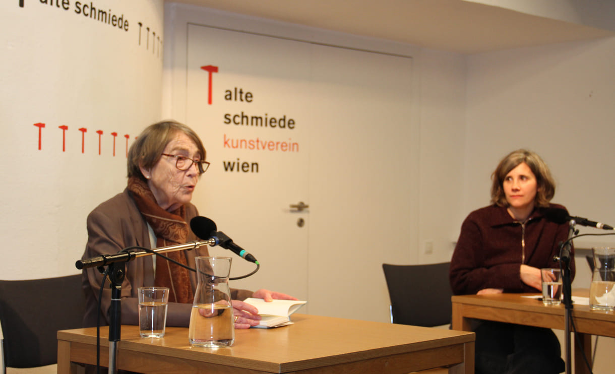 Renate Welsh liest aus 