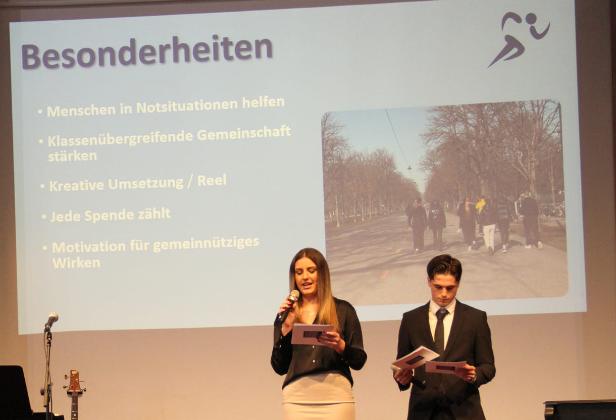 Laufen und gehen zugunsten der Gesellschaft, die sich mit dem Erschöpfungssyndrom auseinandersetzt
