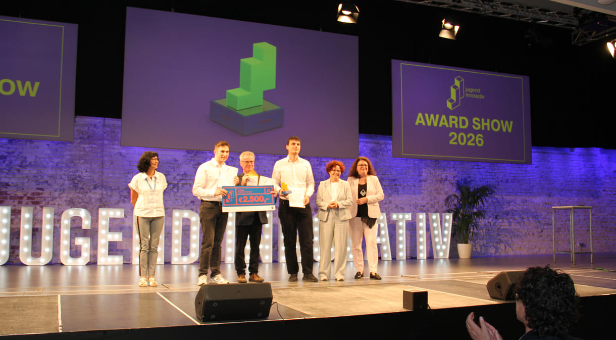 Platz 1 für das Duo der HTL Bregenz, das auf universitärem Niveau forscht(e)