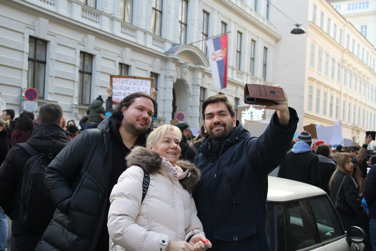 So manche machten Selfies beim Protest