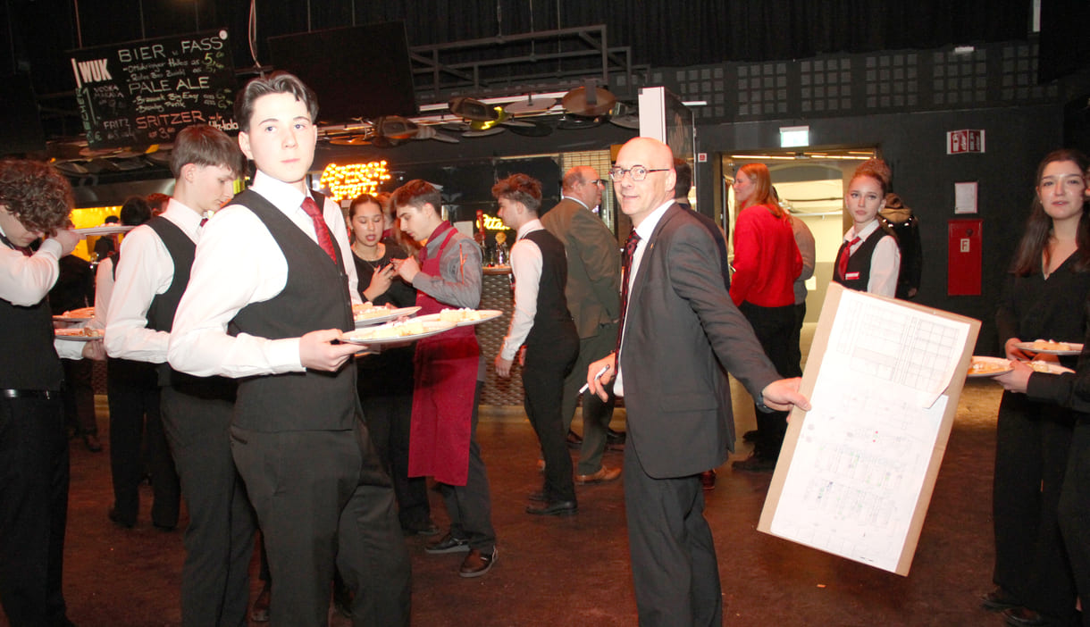 Bereit zum Servieren...