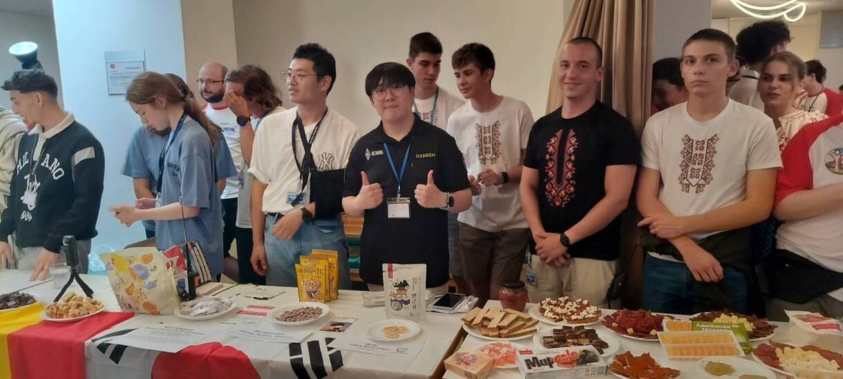 Internationales Essen am Sonntagabend
