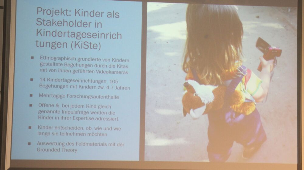 Agata Skalska referierte über ihr Projekt, Kinder selbst in Düsseldorfer KiTas zu befragen, was ihnen wichtig ist