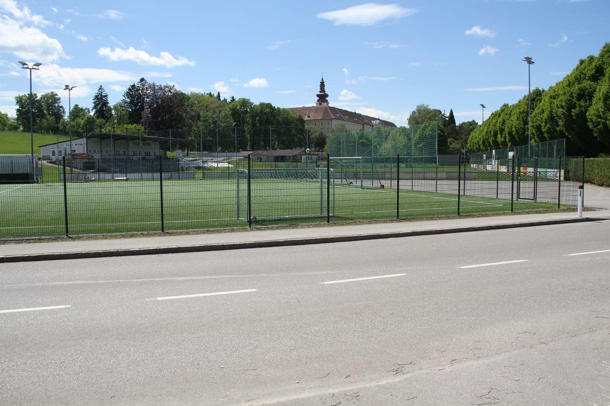 Sportplatz