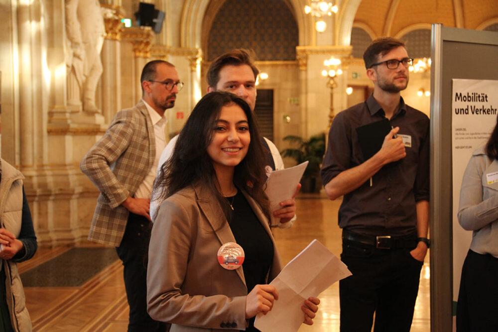 Schnappschüsse am Rande des Kinder- und Jugendparlaments am 17. Oktober 2022 im Festsaal des Wiener Rathauses