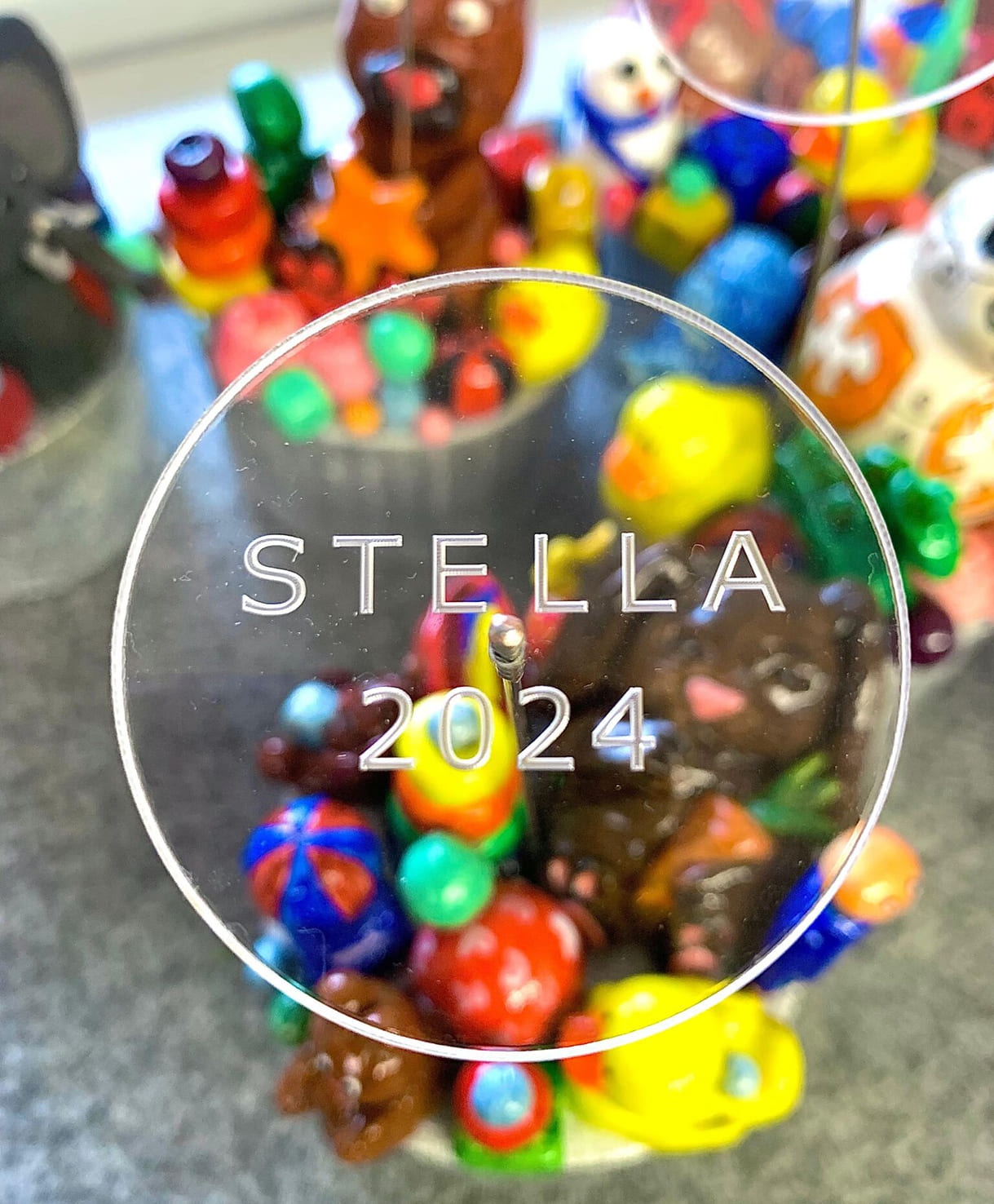 Arbeit an den Stella-2024-Statuen