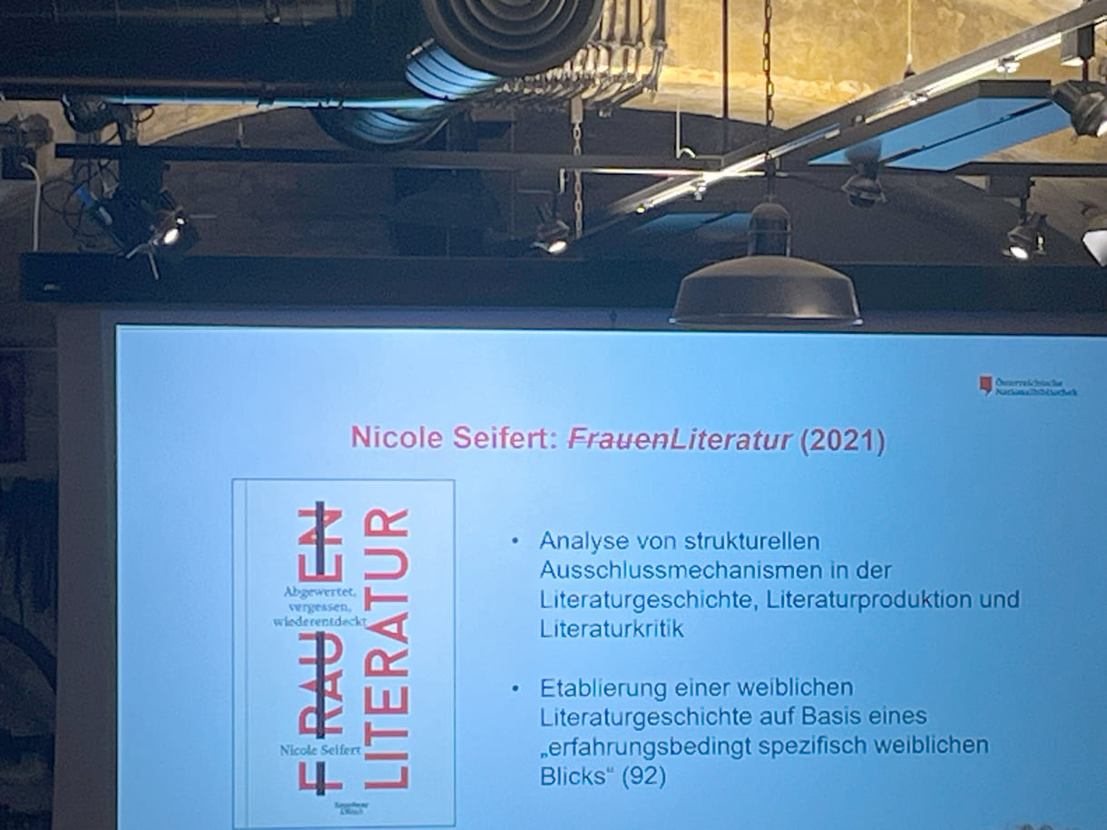 Susanne Rettenwander, Obfrau des Netzwerks Archiv und Gender (NAG), sprach über 