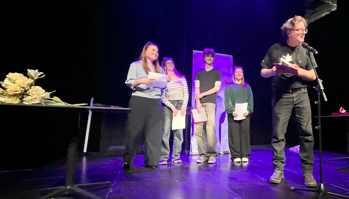 Der Szenographiepreis konnte von einem Vertreter direkt entgegengenommen werden