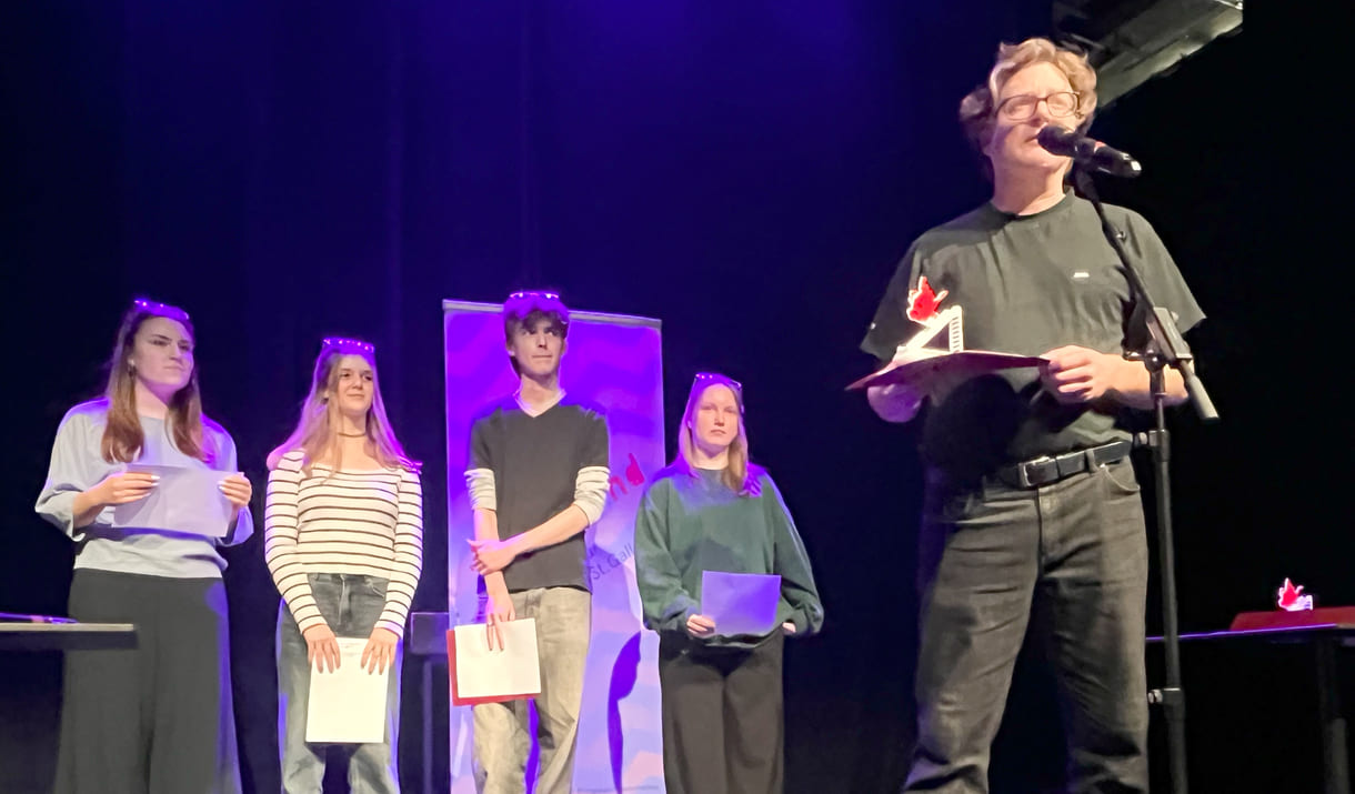 Der Szenographiepreis konnte von einem Vertreter direkt entgegengenommen werden