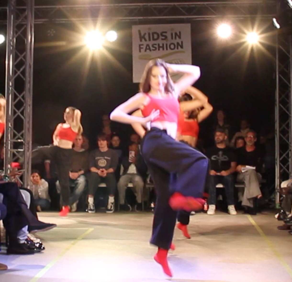 Umjubelter Auftritt der Jugendlichen Tanzgruppe "L'officina della Danza"