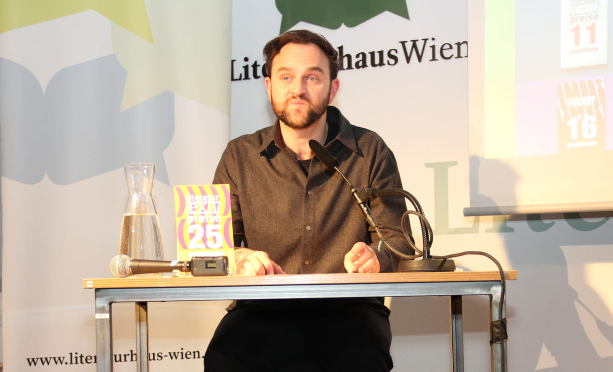 Autor Thomas Perle, Juror und Vortragender von Auszügen aus den Preistexten