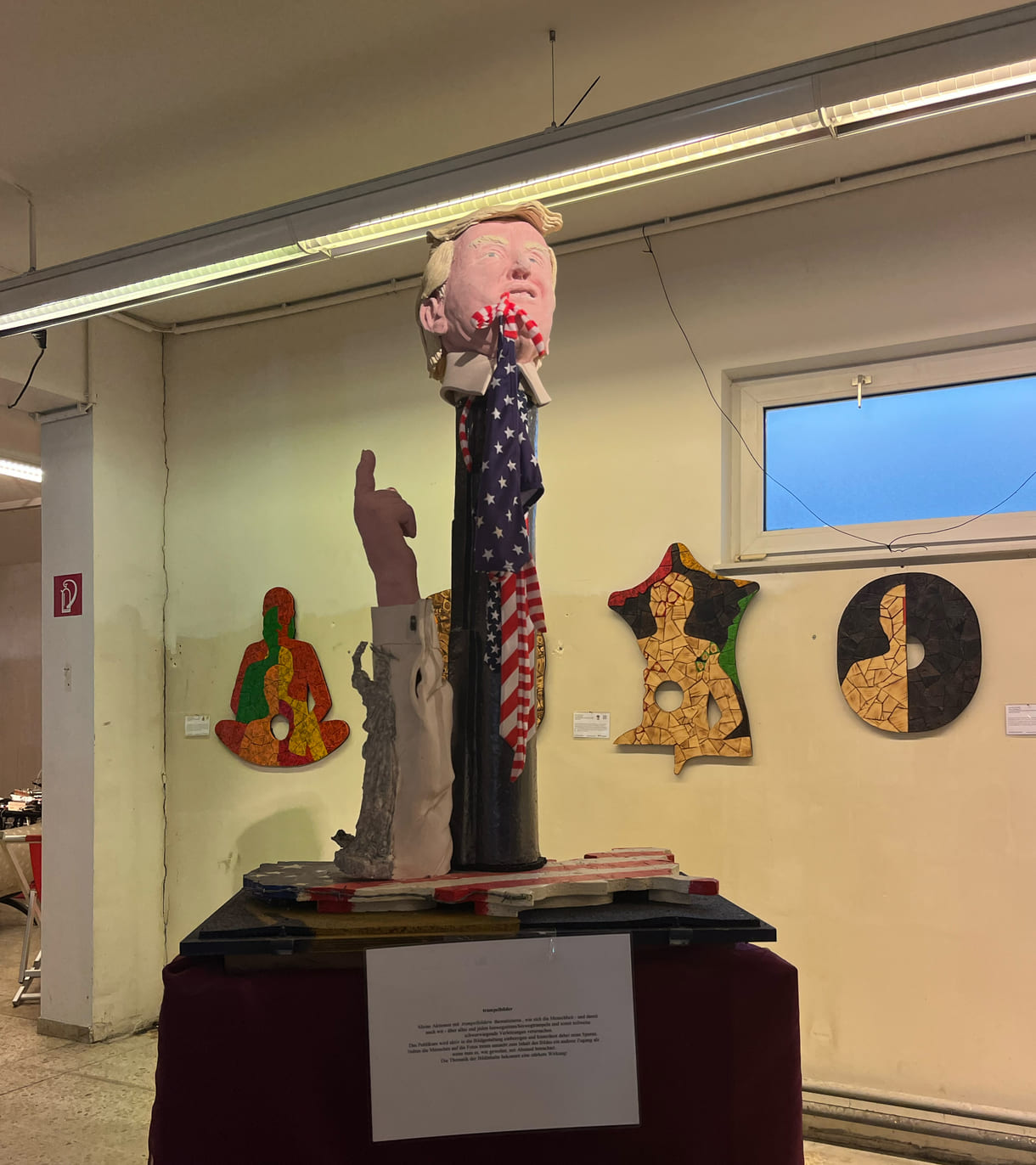 Bilder und Objekte der Ausstellung im 