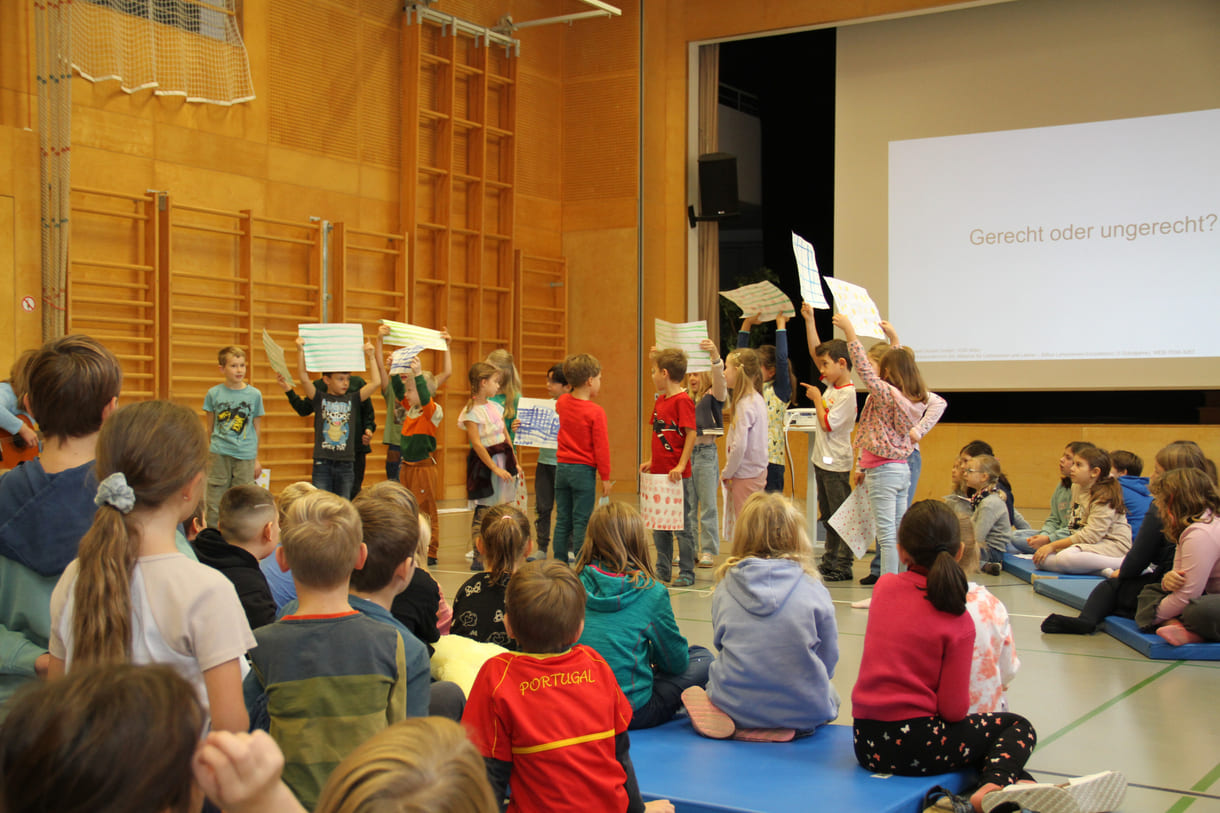 Das bekannte Kinderlied gegen Ausgrenzung 