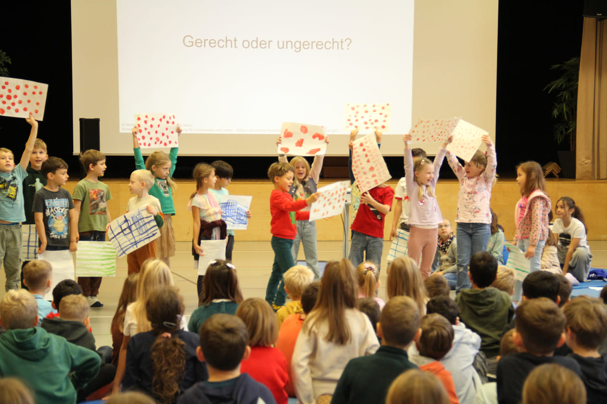 Das bekannte Kinderlied gegen Ausgrenzung 