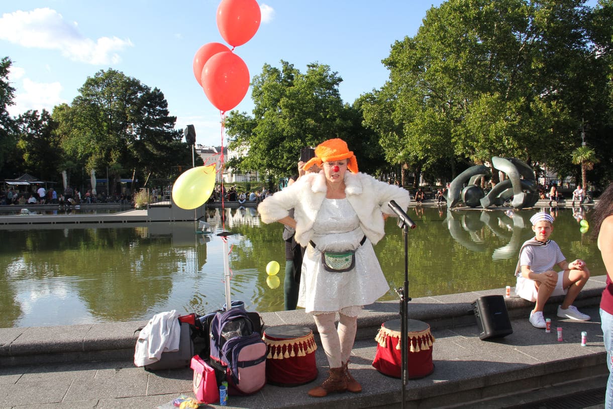 Verena alias Clown:in Donna, 