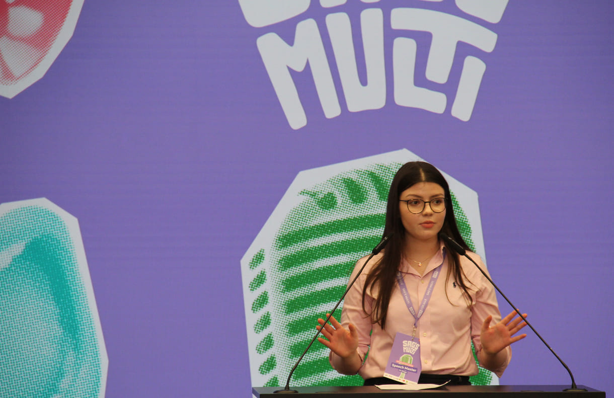 Vesna Tegeltija vom GRG 10, verwendete die Sprachen Serbisch und Deutsch