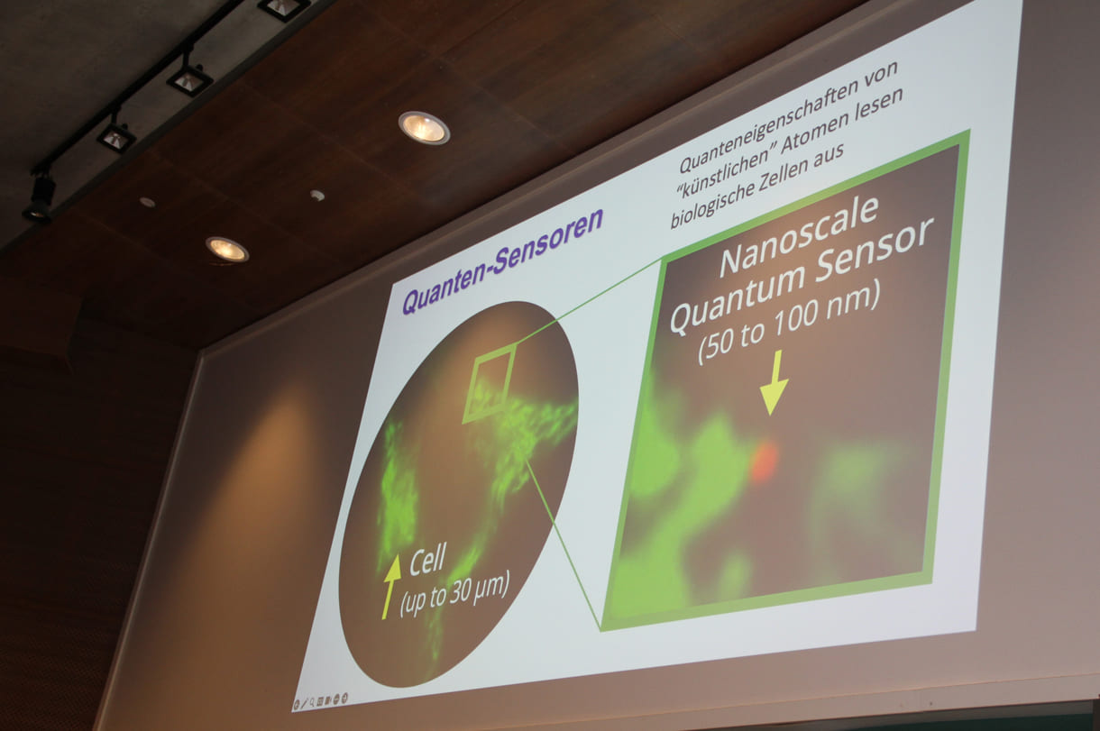 Vortrag und Folien zu Quantenphysik von und mit Markus Aspelmeyer