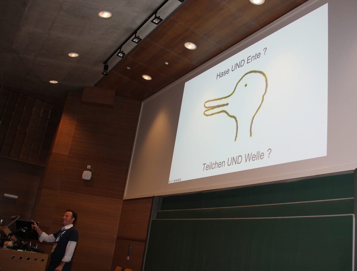 Vortrag und Folien zu Quantenphysik von und mit Markus Aspelmeyer