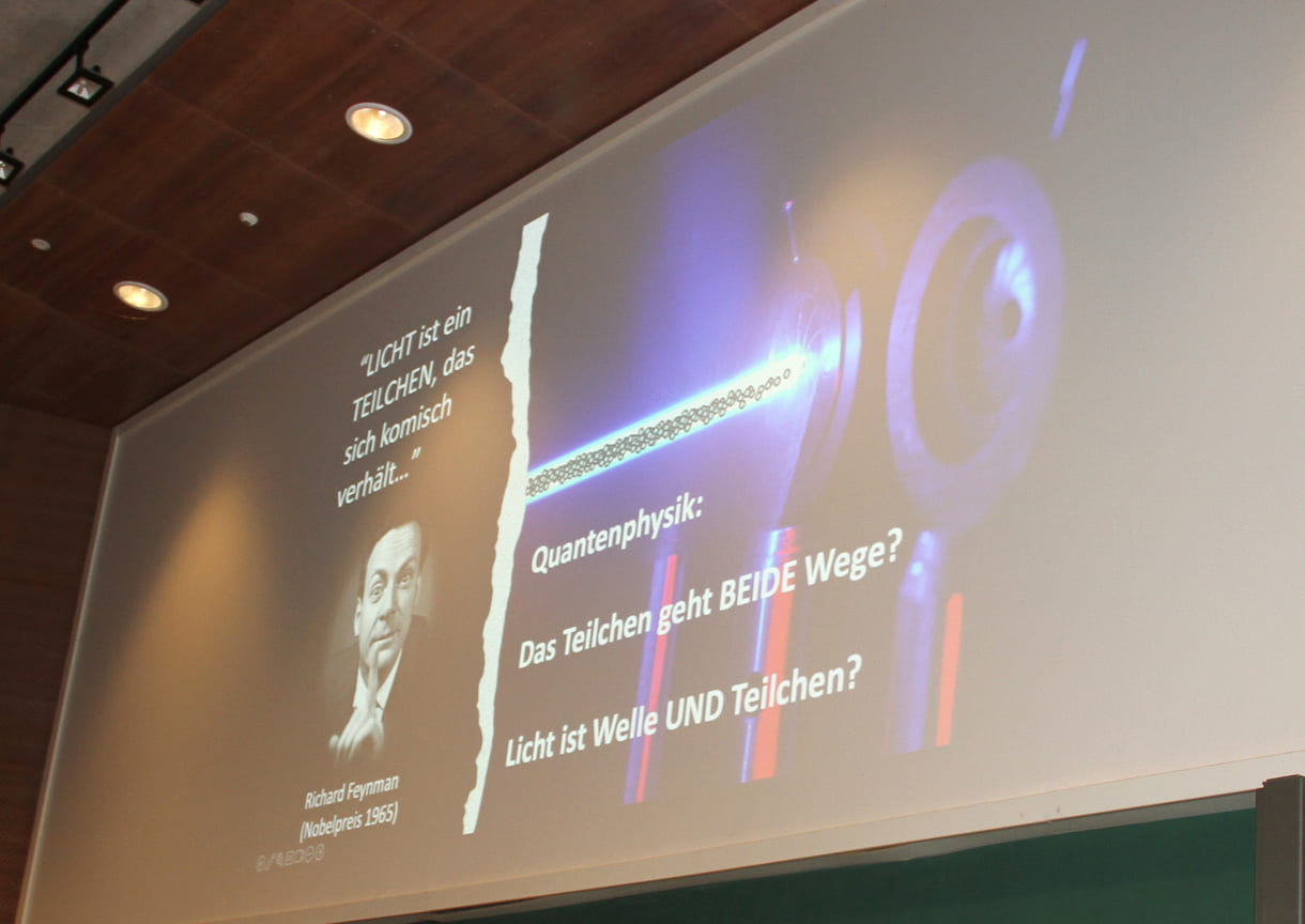 Vortrag und Folien zu Quantenphysik von und mit Markus Aspelmeyer